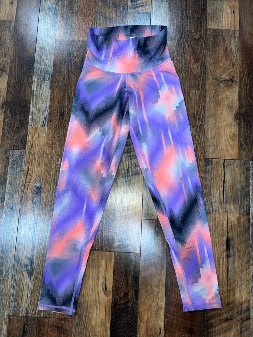 High-Waist Printed Leggings in Purple & Coral